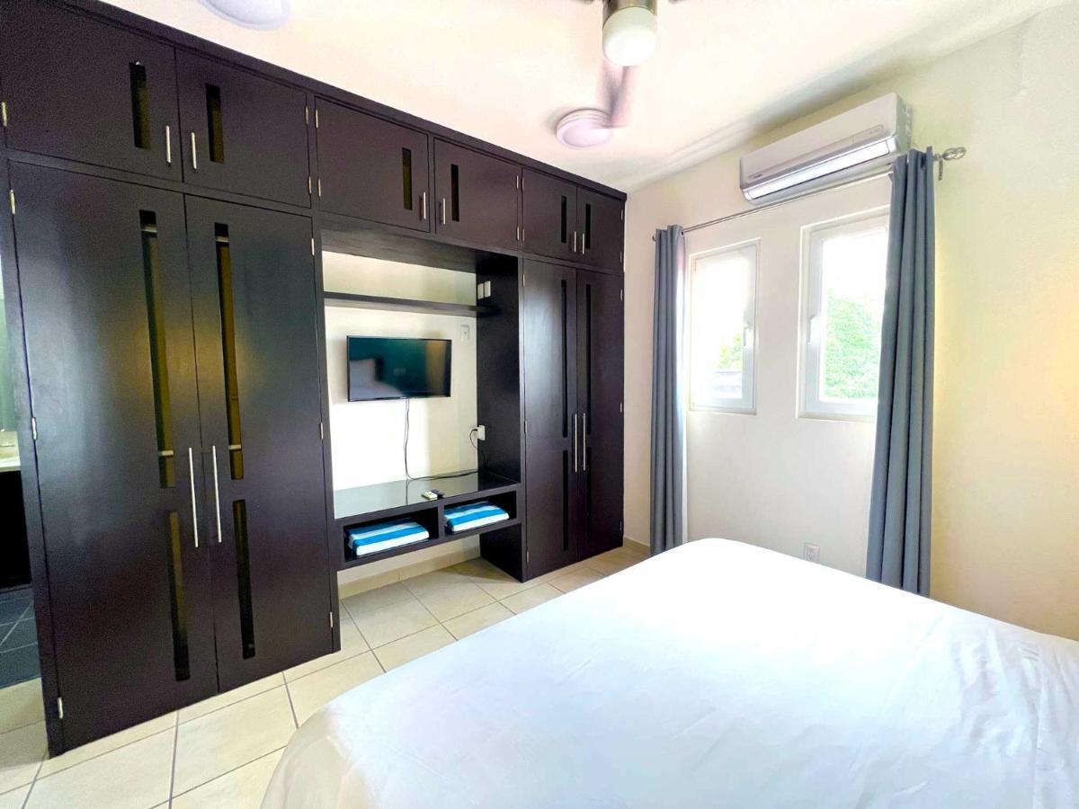 Cardenas Suites Puerto Vallarta Exteriör bild